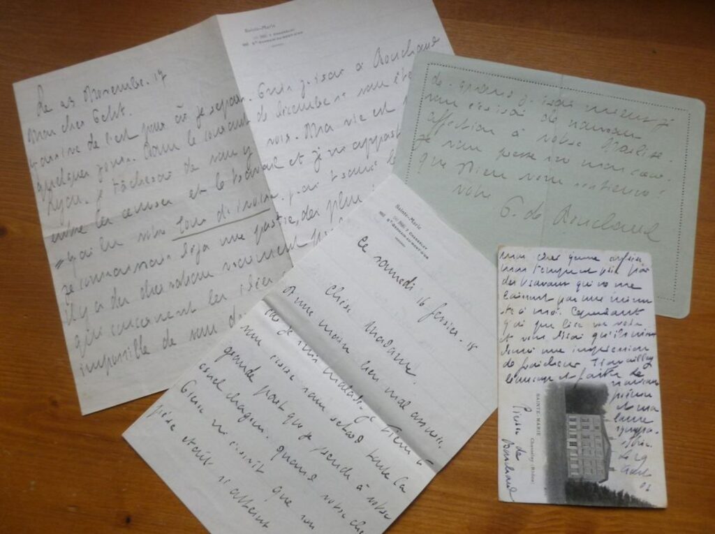 Les traces du passé pour la rédaction de biographies et monographies